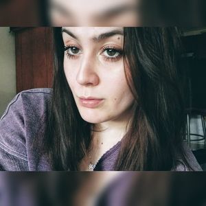 Meet your Posher, Isabella